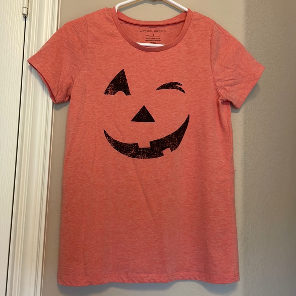 Winking pumpkin shirt